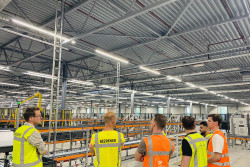 DE YOUNG PROFESSIONALS ON THE ROAD